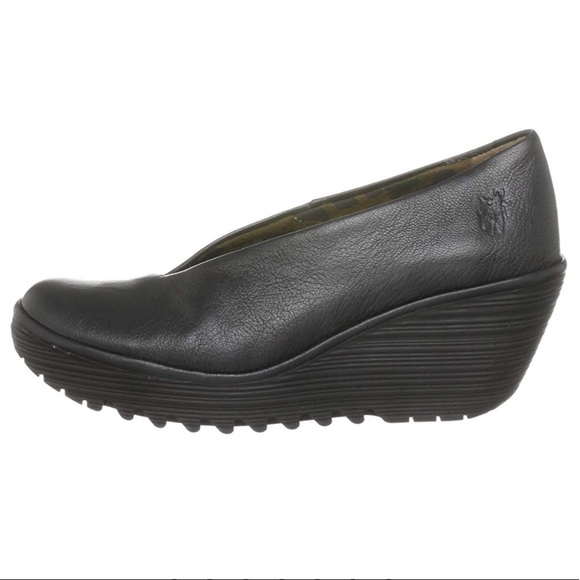 fly london women's yaz wedge pump